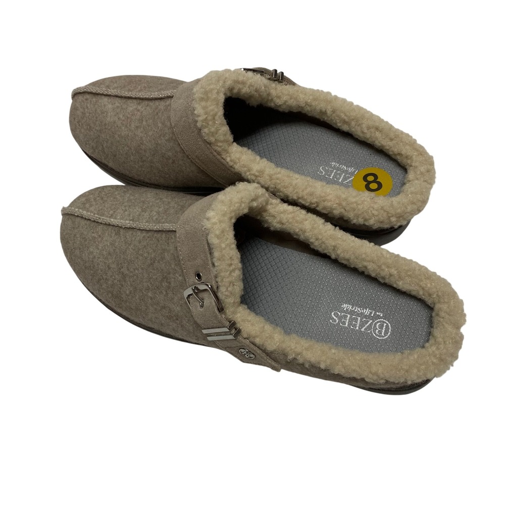Bzees LifeStride Womens Taupe Faux Fur Lined Buckle Clog Mules Shoes Size 8 NWOT